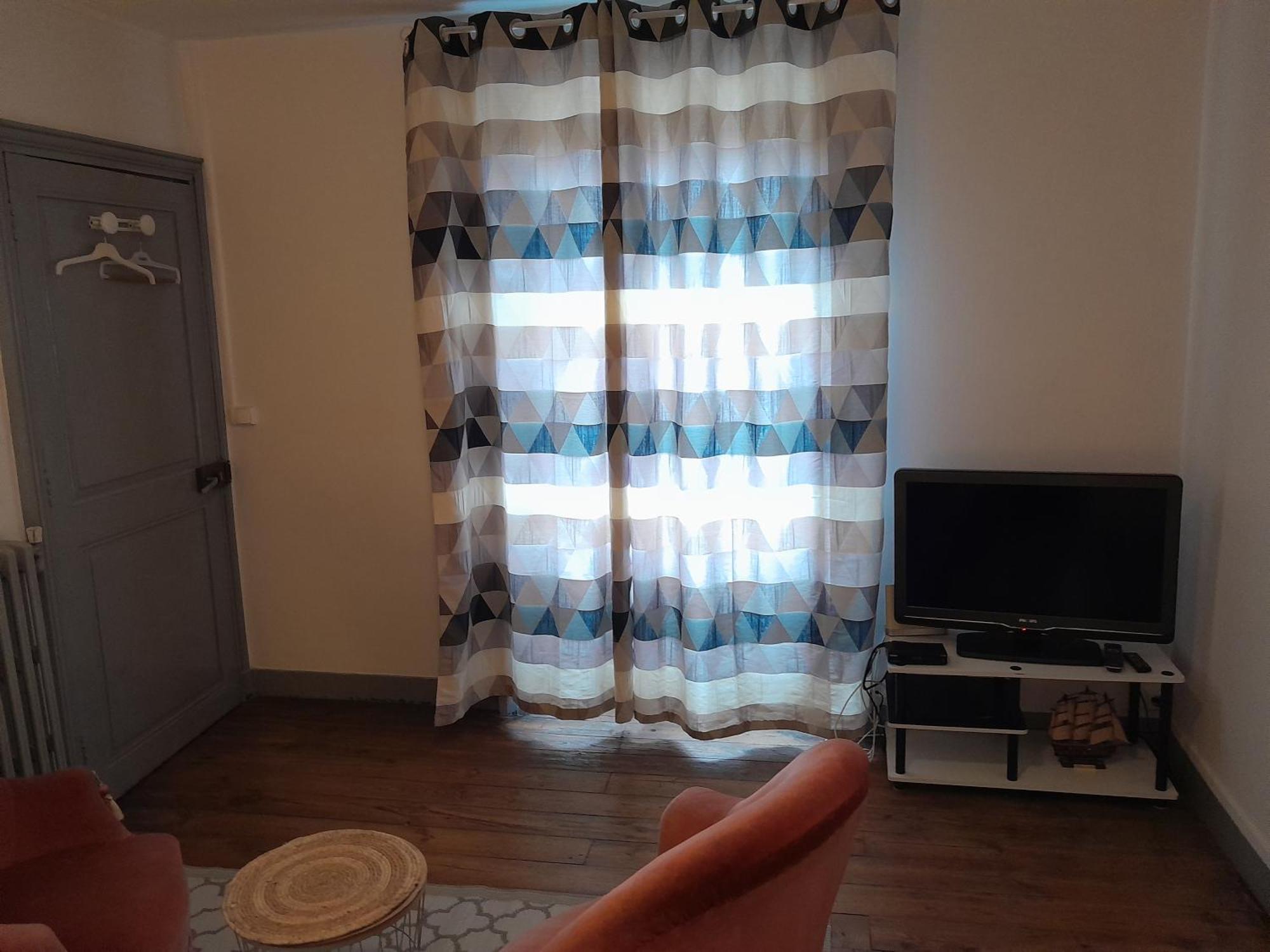 La Chaloupe 4 Bed & Breakfast Thiers Luaran gambar